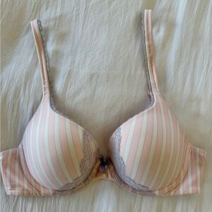 Victoria's Secret Bra